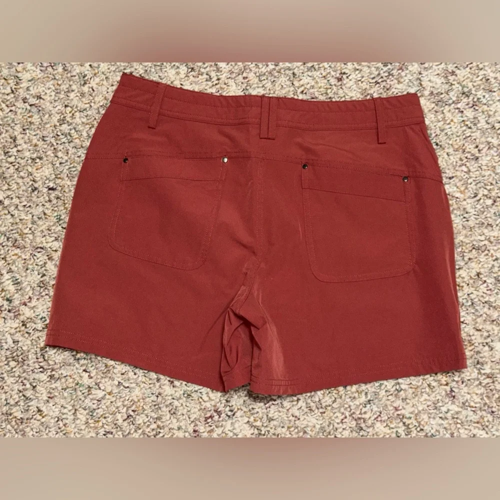 Women's‎ size 6 Willit shorts Rust Orange Casual Shorts